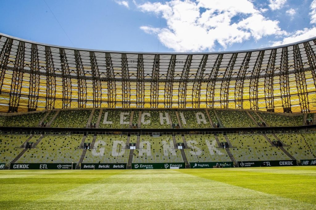 stadion lechii gdańsk 